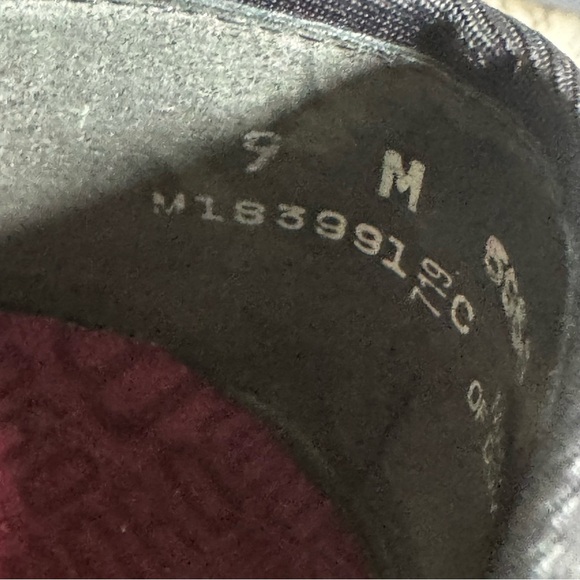 Munro flats loafers Barb Blue Printed Metallic Shoes comfort  Size 9 - Picture 7 of 13